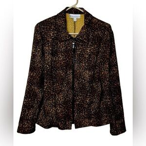 DRESSBARN Dress Barn Cheetah Print Jacket Size 14
(Jacket only)